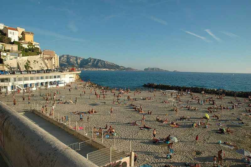 Les Cons Ils Veulent Privatiser Les Plages De Marseille